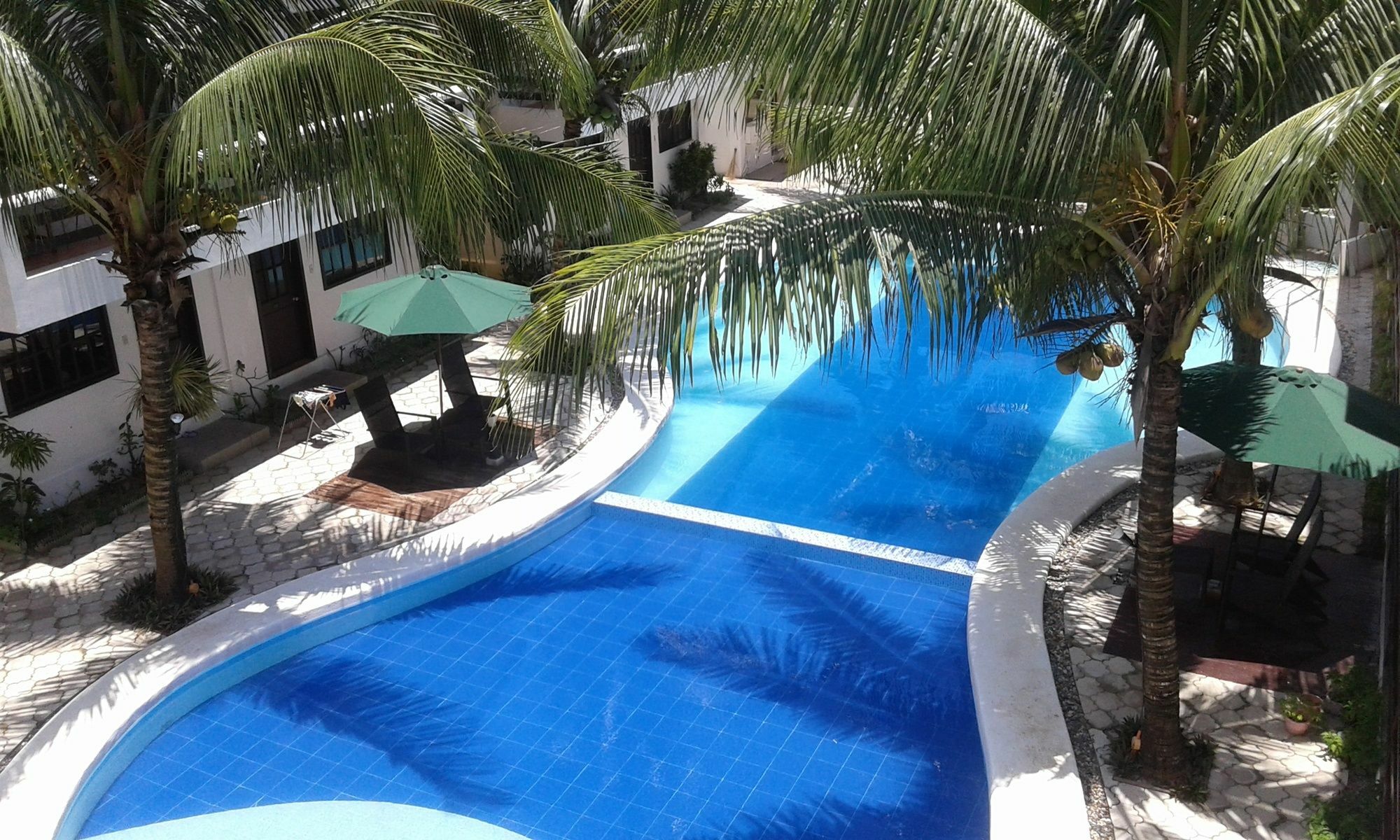 Feliness Resort Manoc-Manoc Esterno foto